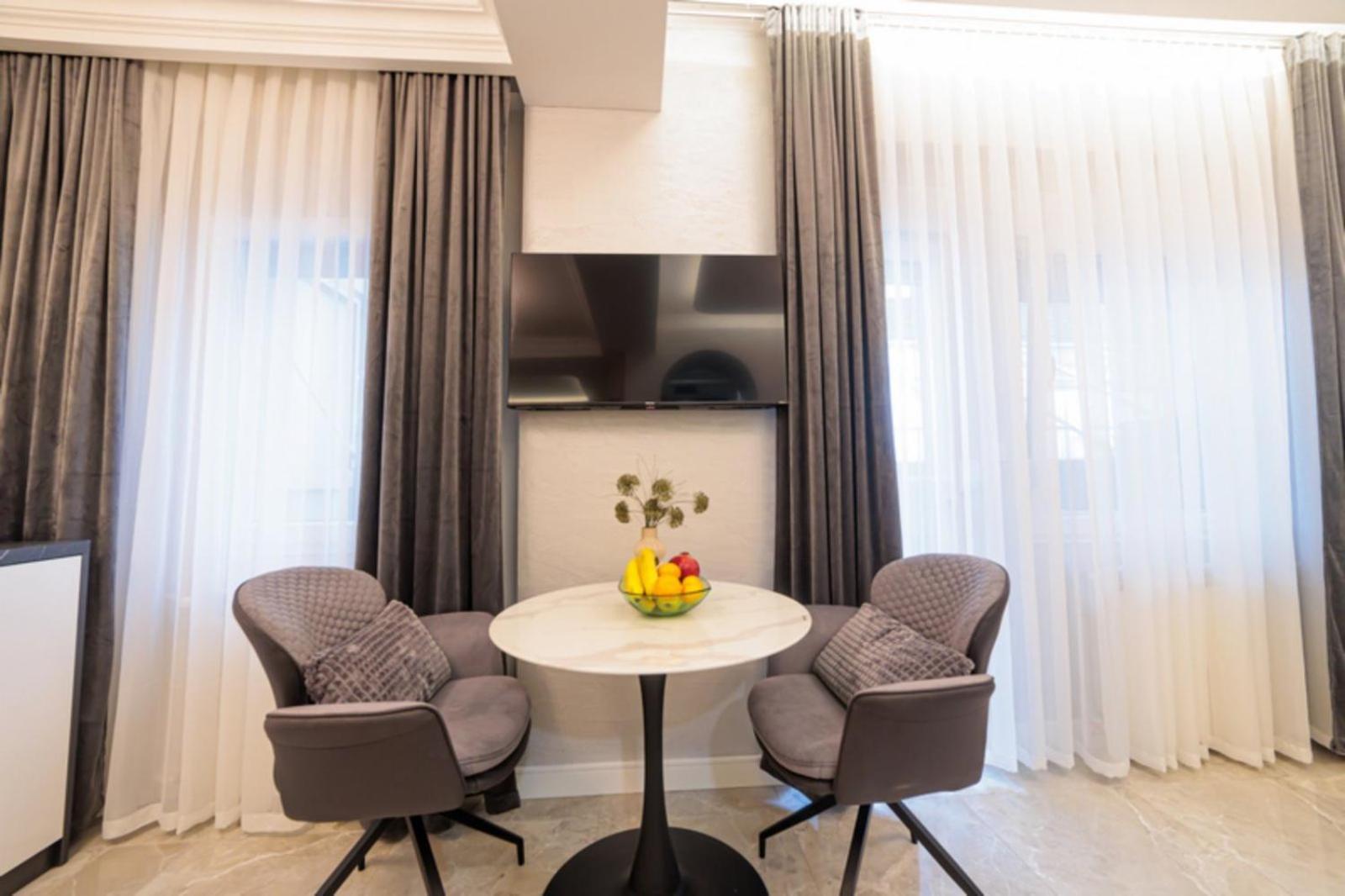 Linea Apartment *